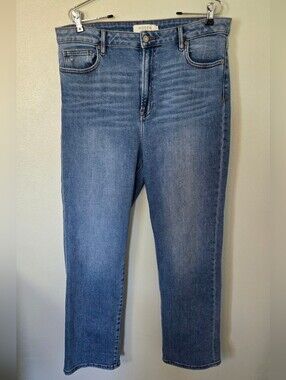 Hidden LA | Medium Wash Straight Leg High Rise Jeans Size 34
